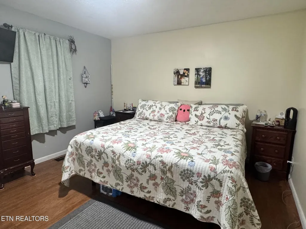 6105 S York Highway Clarkrange TN 38553