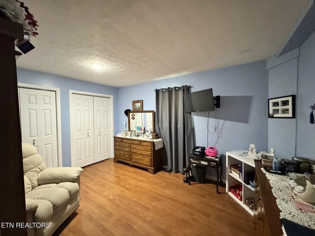 6105 S York Highway Clarkrange TN 38553