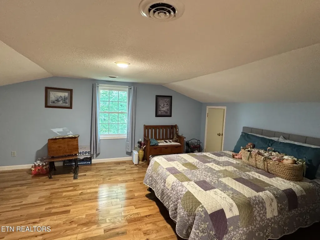 6105 S York Highway Clarkrange TN 38553