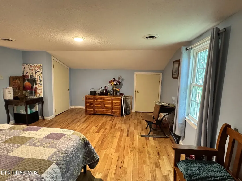 6105 S York Highway Clarkrange TN 38553