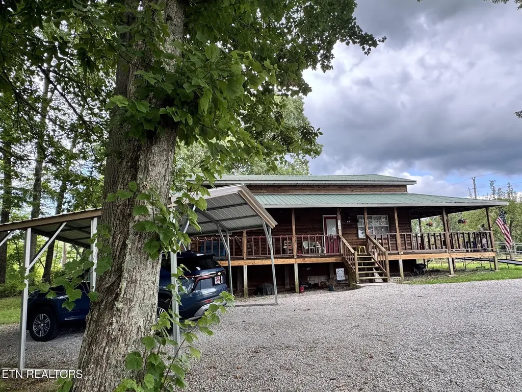 6105 S York Highway Clarkrange TN 38553