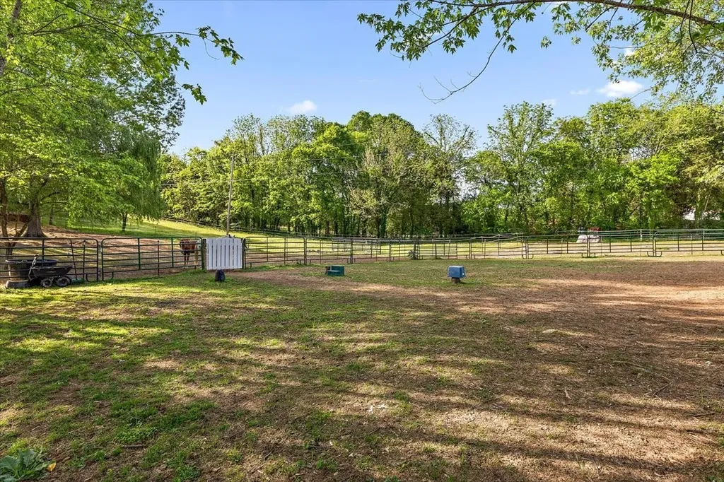 521 Hiwassee Road Lebanon TN 37087