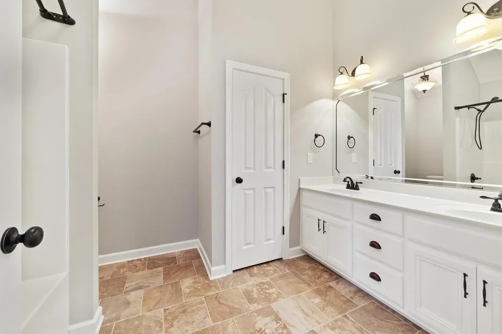 3635 Fox Tail Drive Clarksville TN 37040