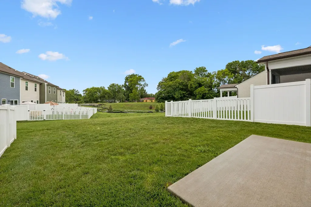 307 Lantern Circle Gallatin TN 37066