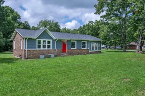 19 Ostewig Drive Tennessee Ridge TN 37178
