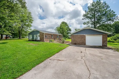 19 Ostewig Drive Tennessee Ridge TN 37178