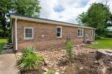 19 Ostewig Drive Tennessee Ridge TN 37178