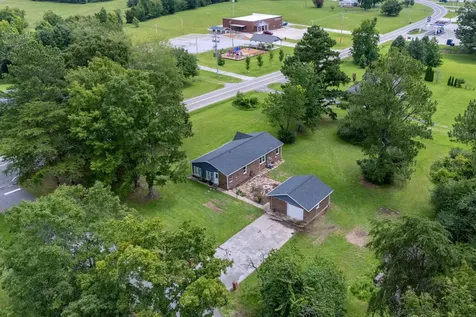 19 Ostewig Drive Tennessee Ridge TN 37178