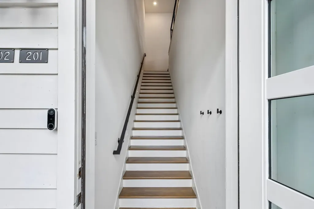411 Merritt Ave Apt 201 Nashville TN 37203
