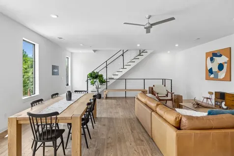 411 Merritt Ave Apt 201 Nashville TN 37203