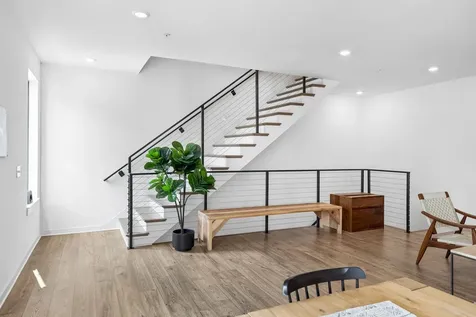 411 Merritt Ave Apt 201 Nashville TN 37203