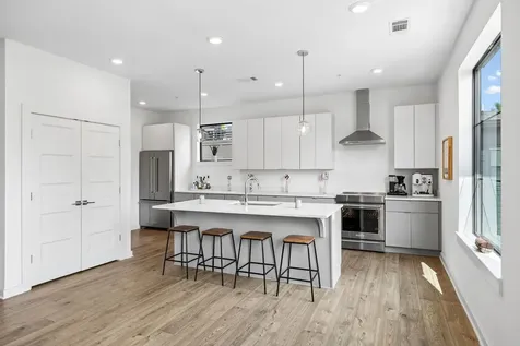 411 Merritt Ave Apt 201 Nashville TN 37203