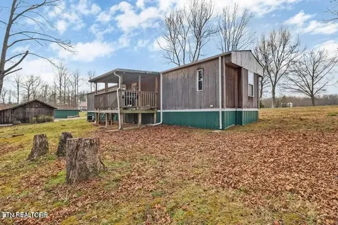 2546 Peavine Road Crossville TN 38571