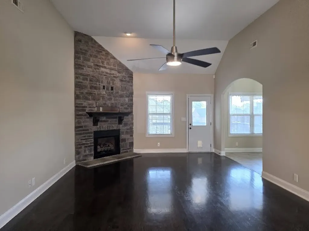 261 Fantasia Way Clarksville TN 37043