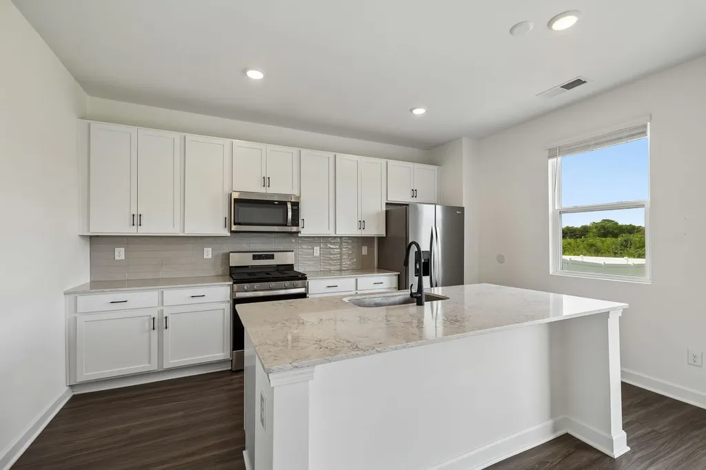 515 Forsberg Court Lebanon TN 37087