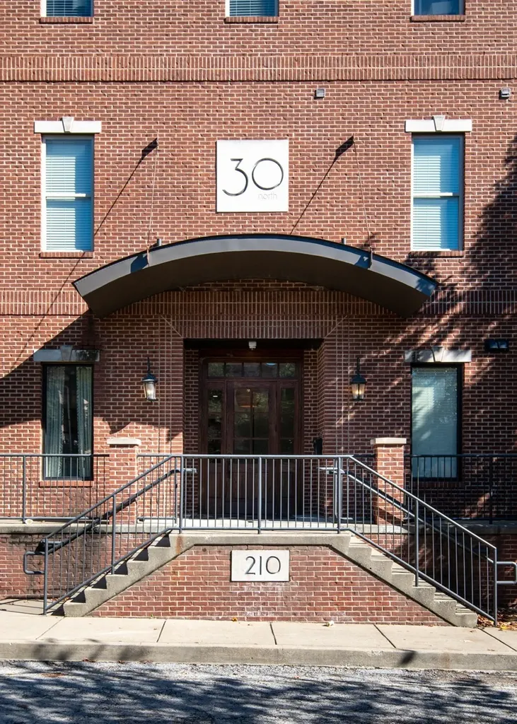210 30th Ave, N Nashville TN 37203