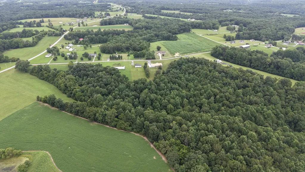 4423 Highland Road Lafayette TN 37083