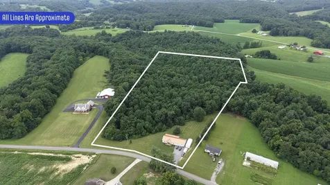4423 Highland Road Lafayette TN 37083