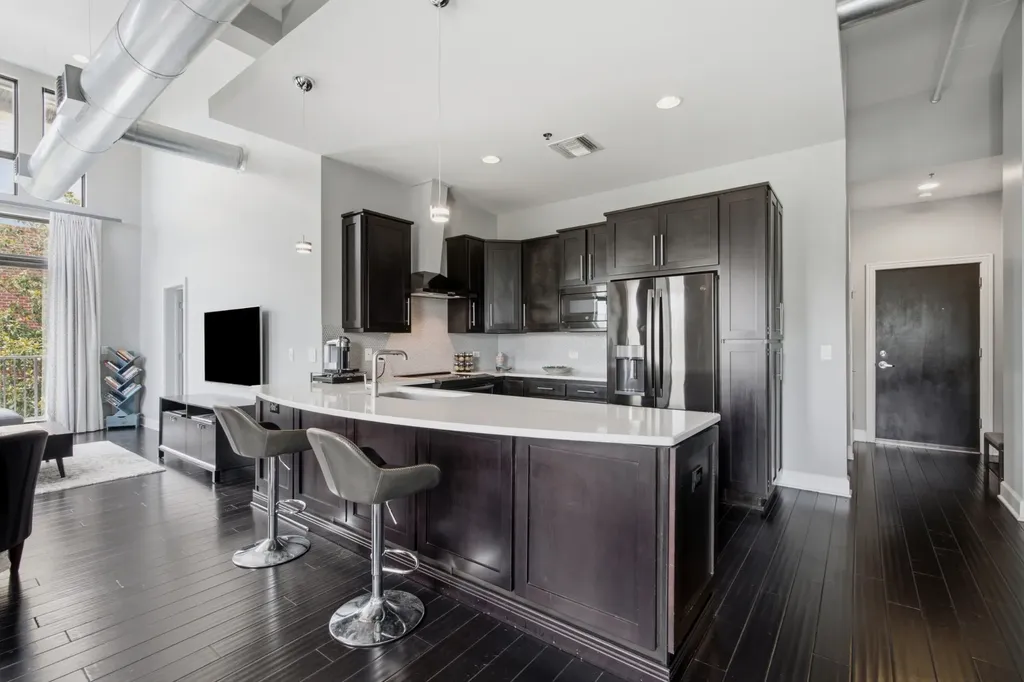 205 31st Ave, N Nashville TN 37203