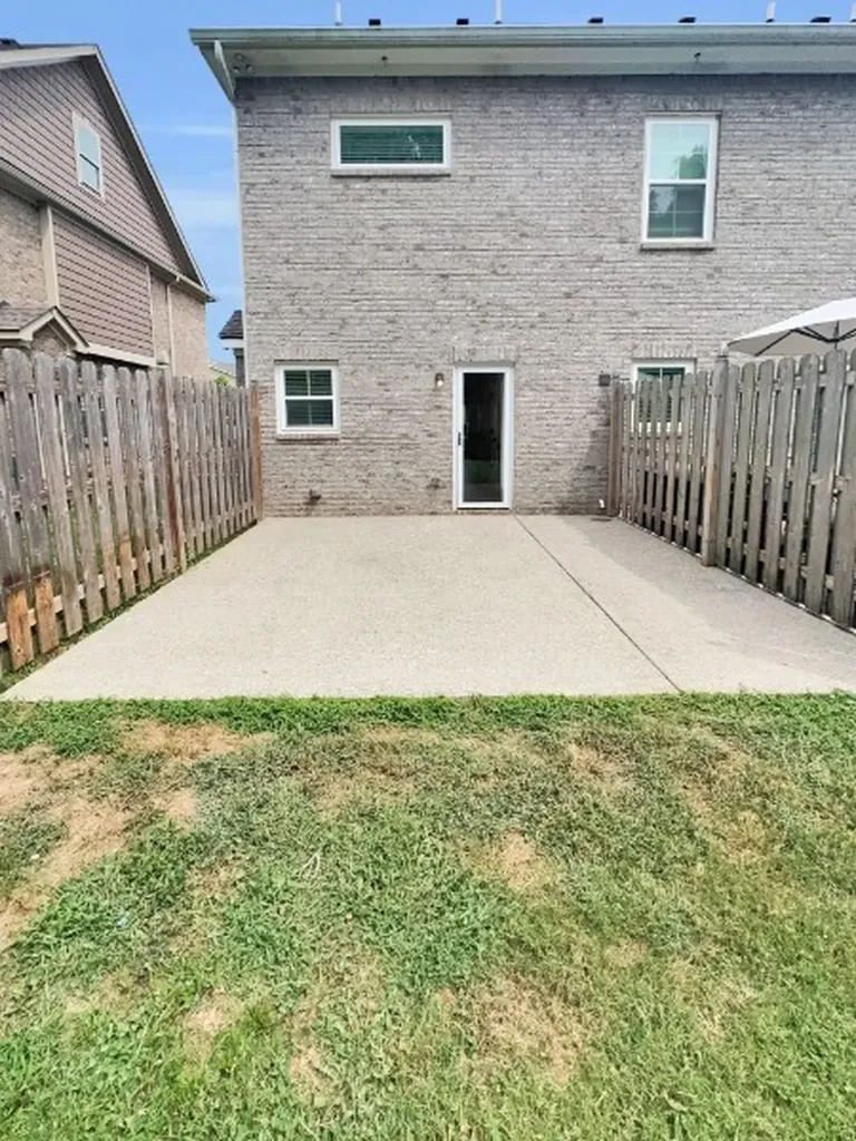 242C Grand Avenue Spring Hill TN 37174