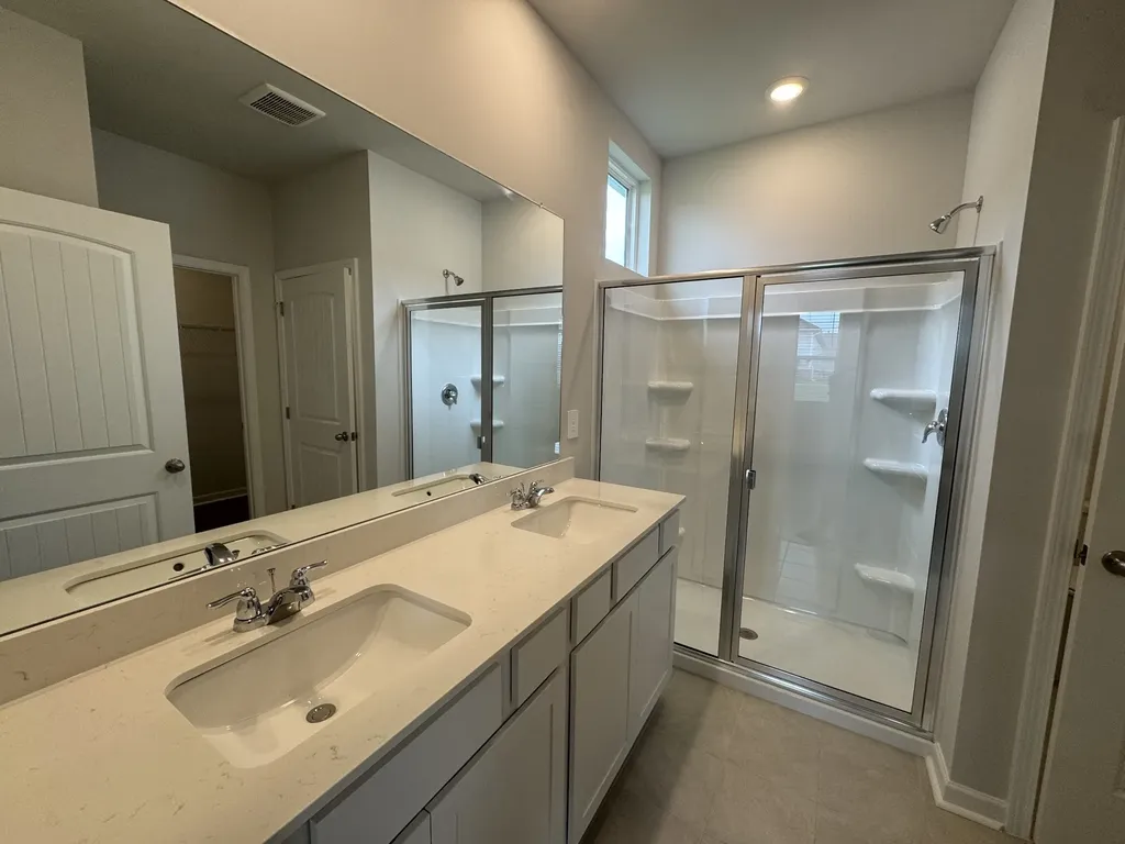 6660 Japonica Lane White House TN 37188