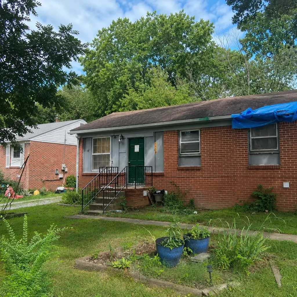 1108 E Moore Street Tullahoma TN 37388