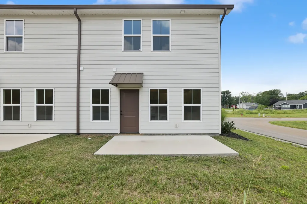 336 Legends Circle Baxter TN 38544