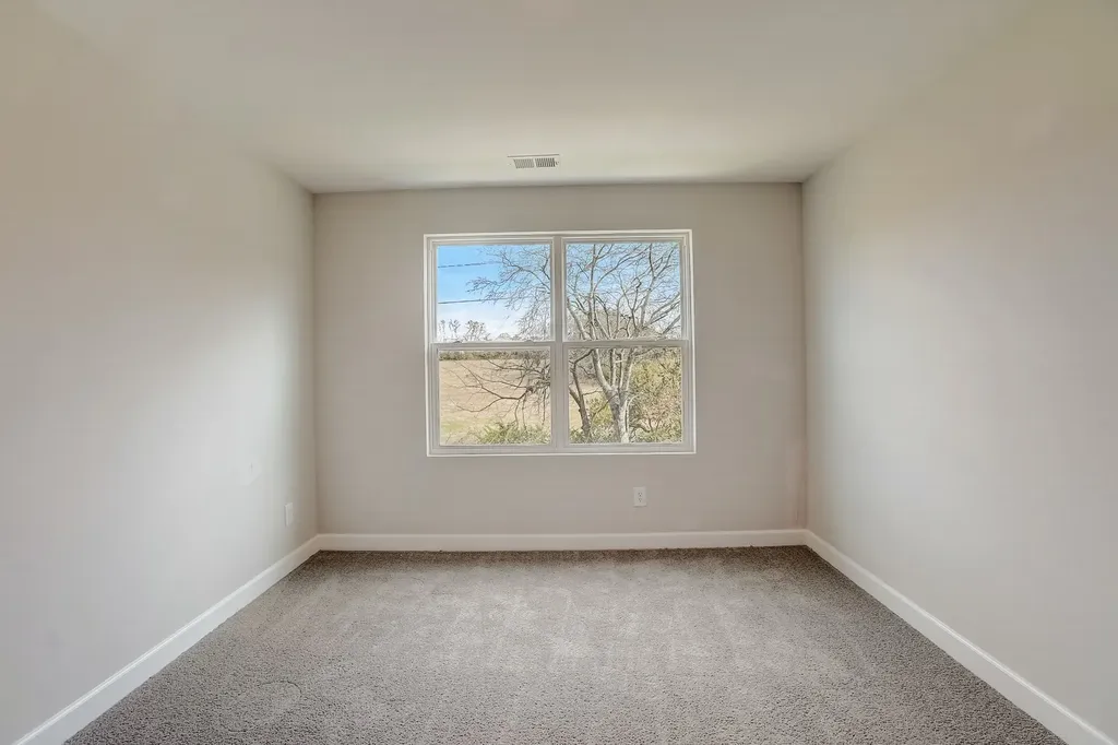 521 Cherry Blossom Pvt Way Gallatin TN 37066
