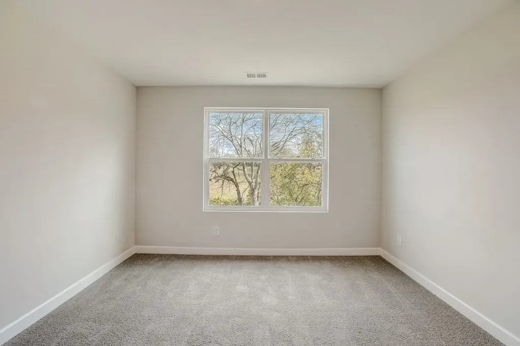 521 Cherry Blossom Pvt Way Gallatin TN 37066