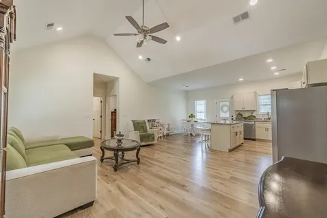 190 Chariot Lane Savannah TN 38372