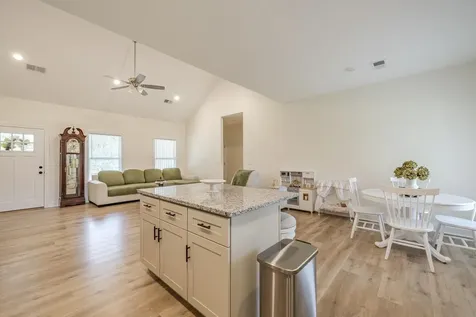 190 Chariot Lane Savannah TN 38372