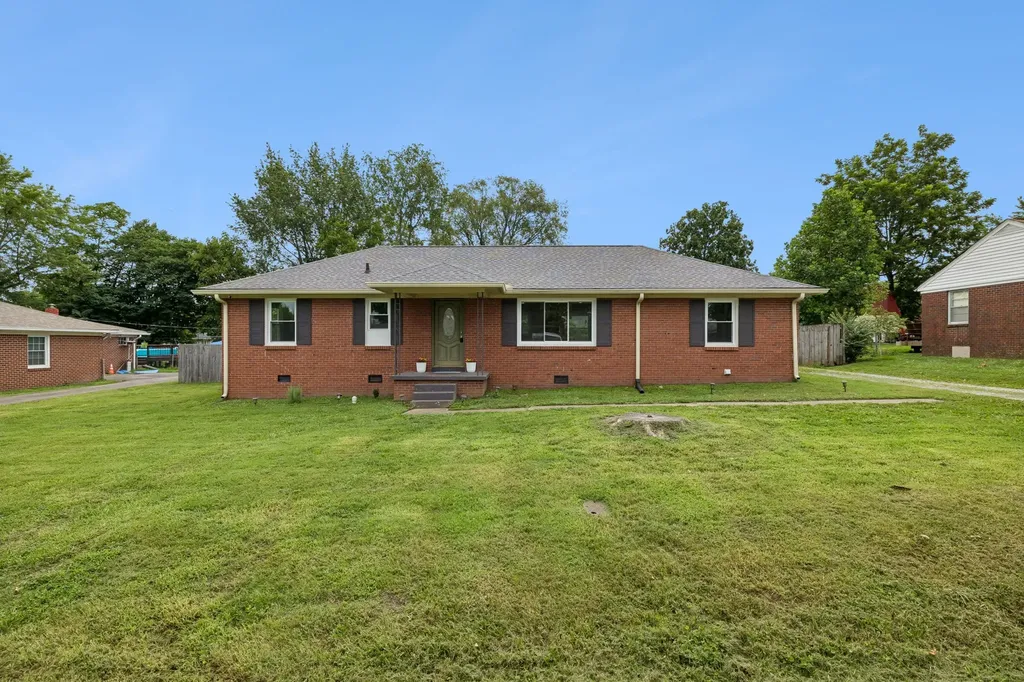 138 Mcdavid Street Gallatin TN 37066