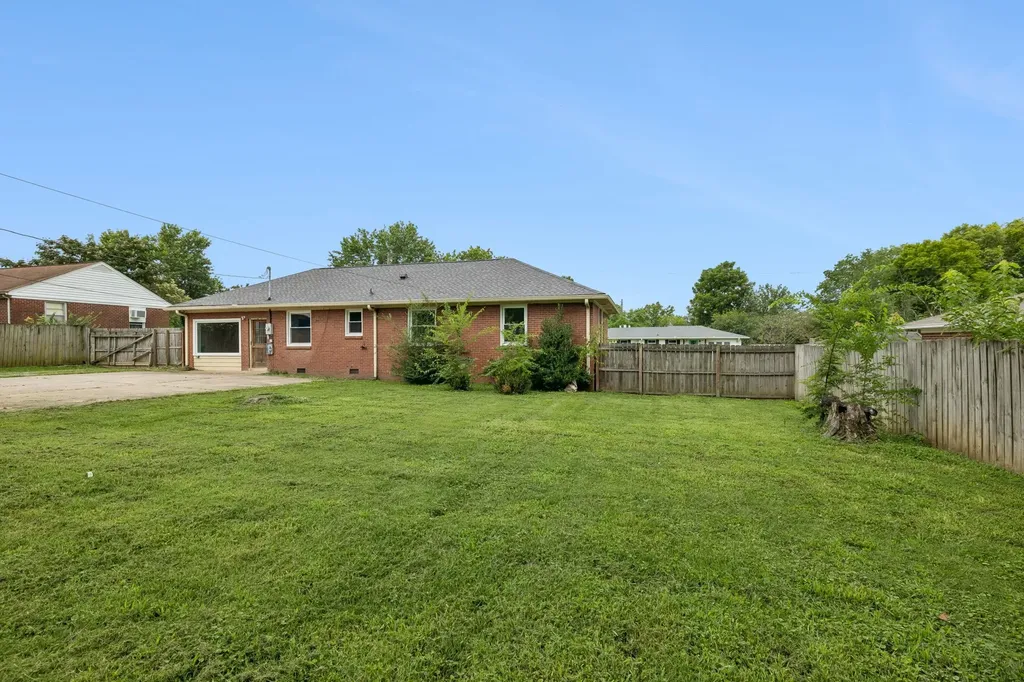 138 Mcdavid Street Gallatin TN 37066