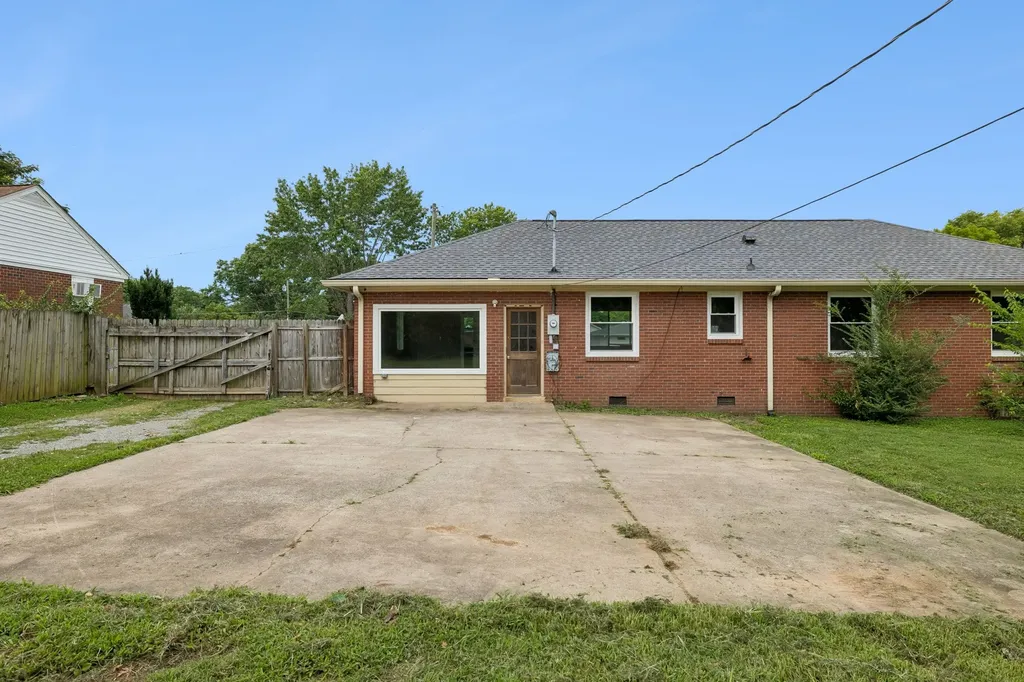 138 Mcdavid Street Gallatin TN 37066