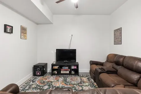 4467 Old Highway 52, E Westmoreland TN 37186