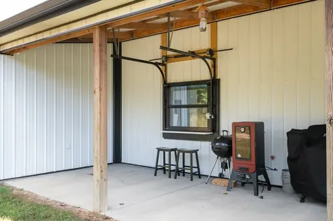 4467 Old Highway 52, E Westmoreland TN 37186