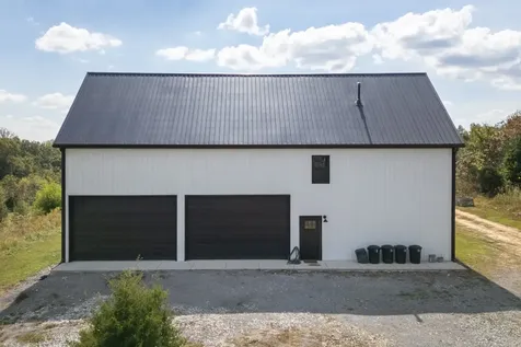 4467 Old Highway 52, E Westmoreland TN 37186