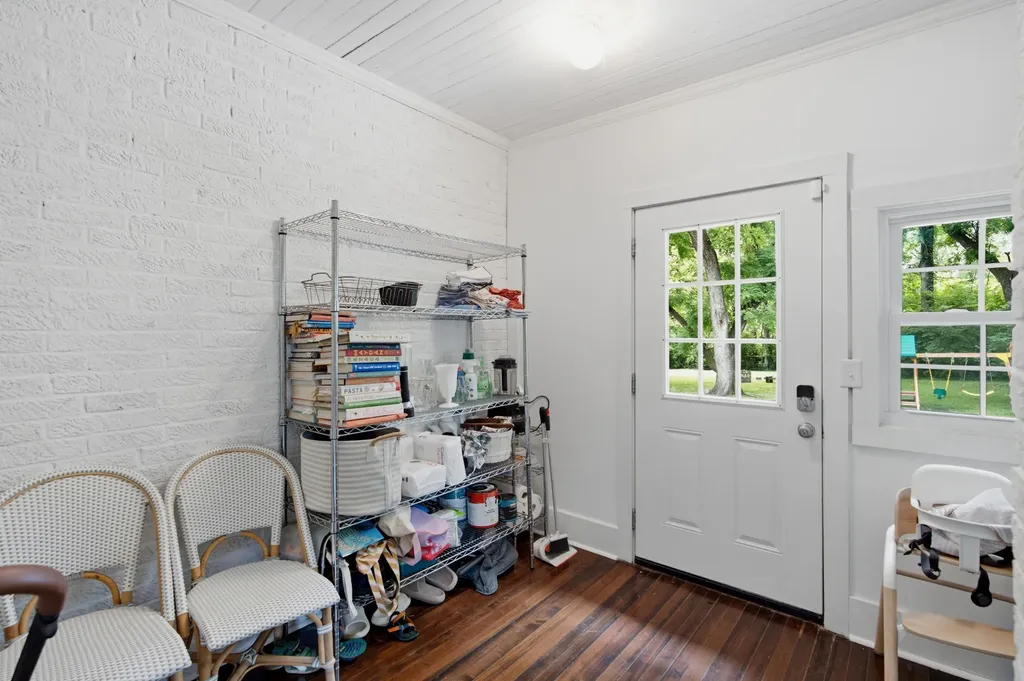 1203 Mcgavock Pike Nashville TN 37216
