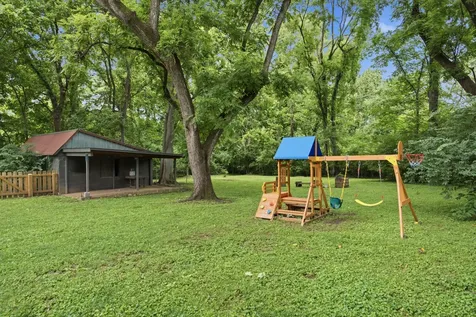 1203 Mcgavock Pike Nashville TN 37216