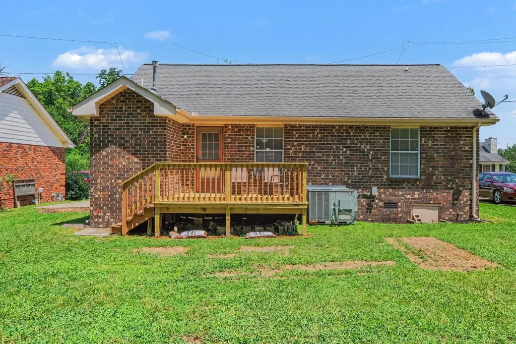 1509 Heritage View Boulevard Madison TN 37115