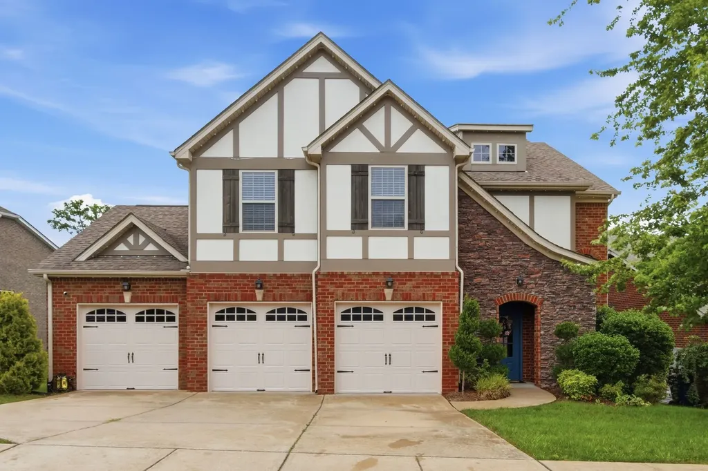 2214 Chaucer Park Lane Thompsons Station TN 37179