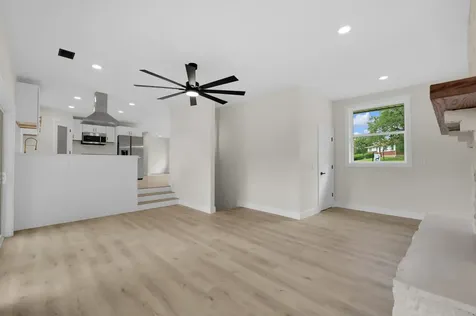 2501 Woodberry Drive Nashville TN 37214