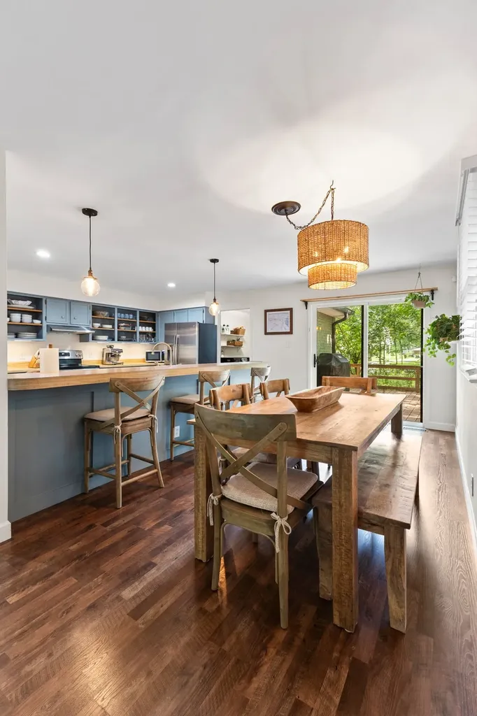 2879 Lyncrest Drive Nashville TN 37214