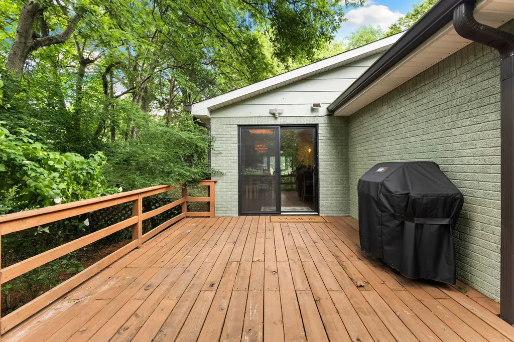 2879 Lyncrest Drive Nashville TN 37214