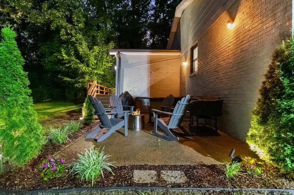 2879 Lyncrest Drive Nashville TN 37214