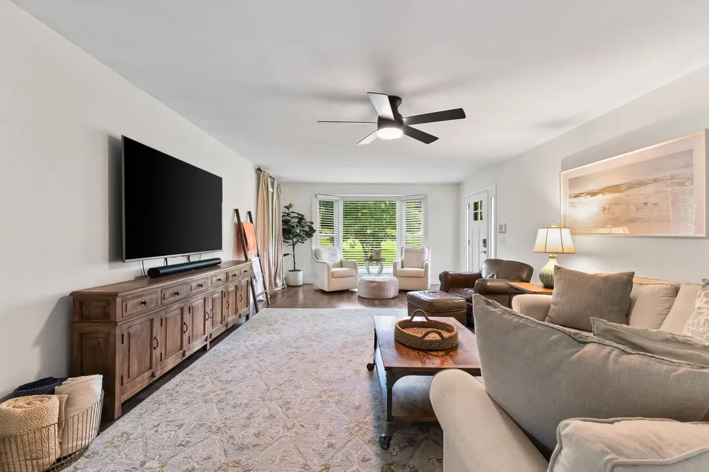 2879 Lyncrest Drive Nashville TN 37214