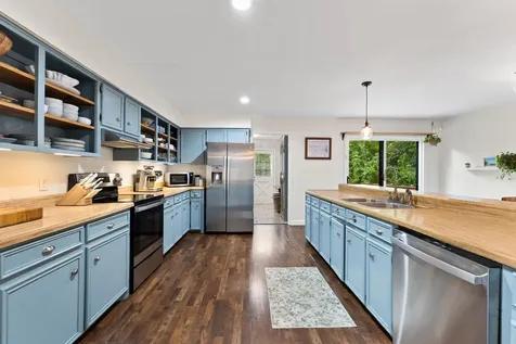 2879 Lyncrest Drive Nashville TN 37214