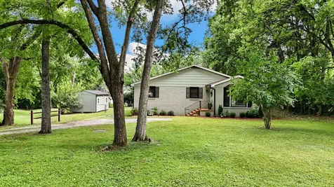 2879 Lyncrest Drive Nashville TN 37214