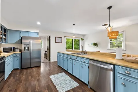 2879 Lyncrest Drive Nashville TN 37214