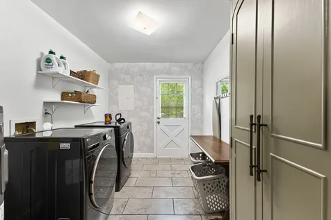 2879 Lyncrest Drive Nashville TN 37214